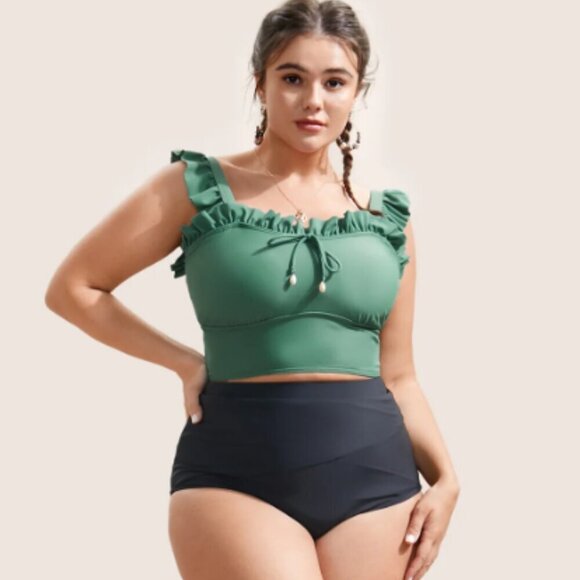 BloomChic Plus size 2XL Solid Ruffle Trim Ties Adjustable Straps Swim Top us18 - Picture 2 of 4